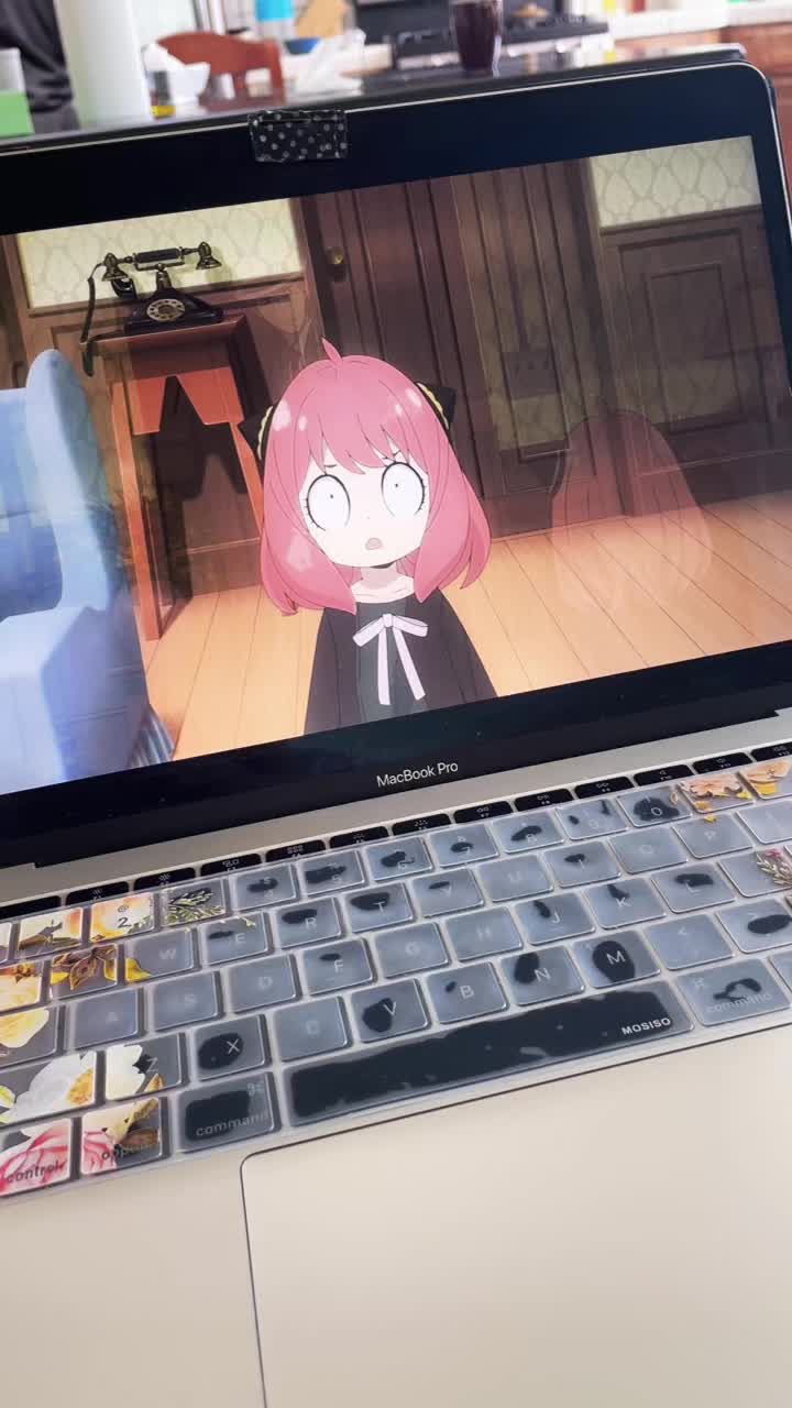 @av_ikaros