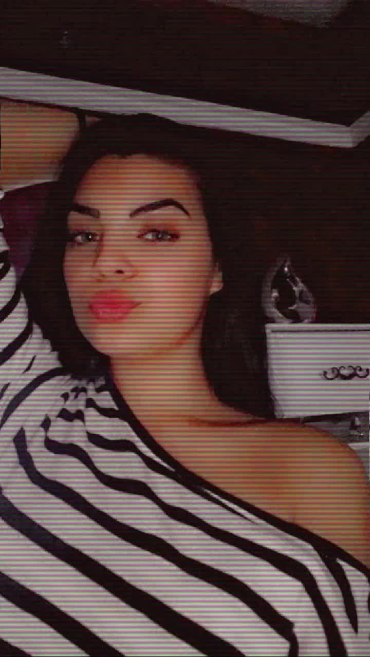 @naima♡