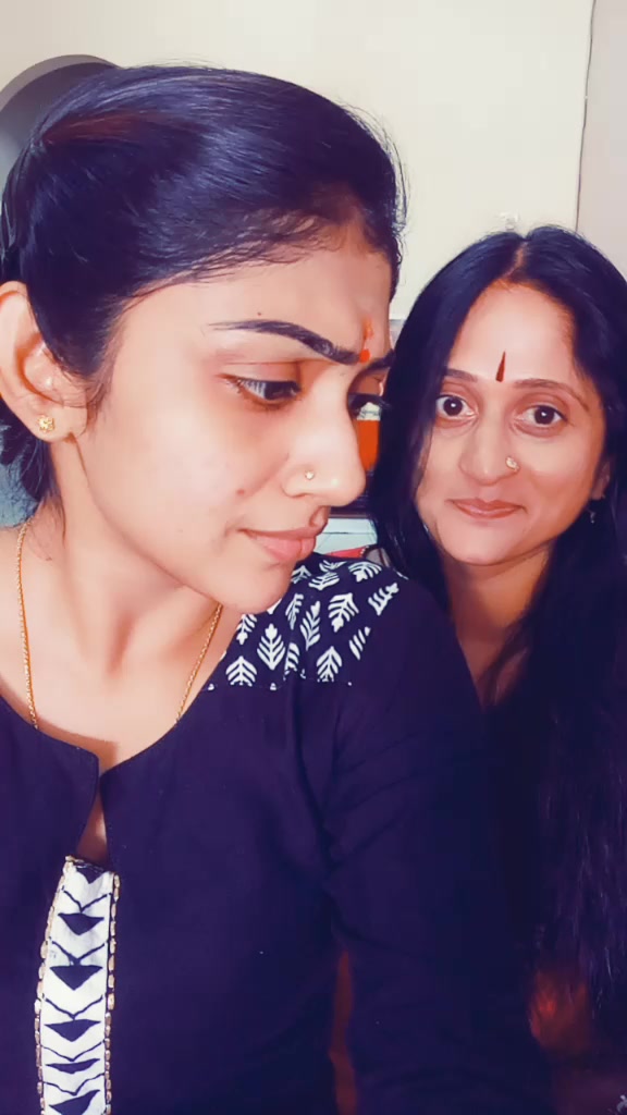@Nithyasri🌹Balaguru