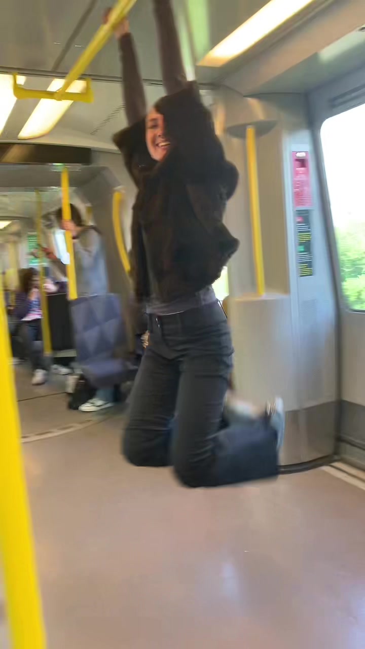@Gl&ouml;m inte bort bruuuncherna 🙄