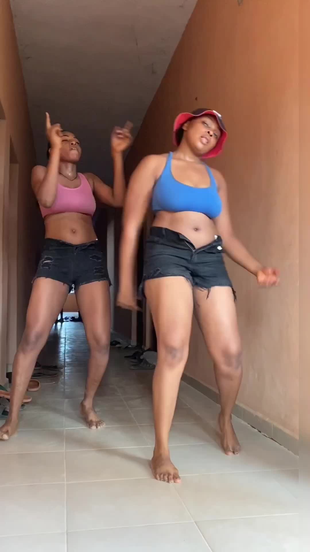 @Sandra Odinaka