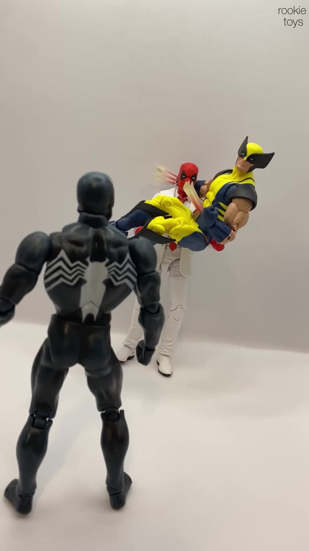 @rookietoys