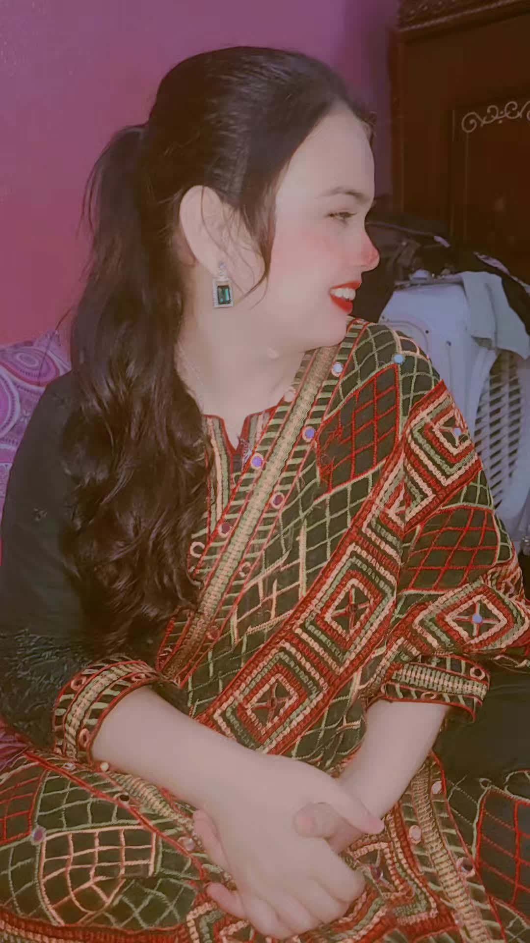 @Chulbuli Ladki