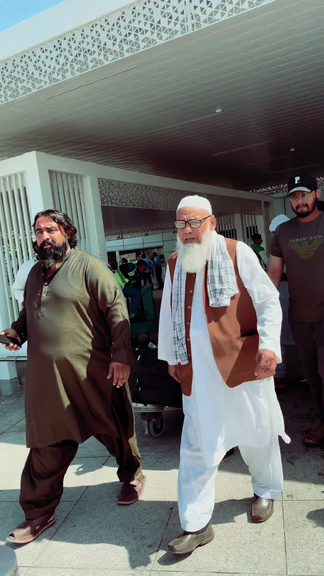 @Waqas Qureshi
