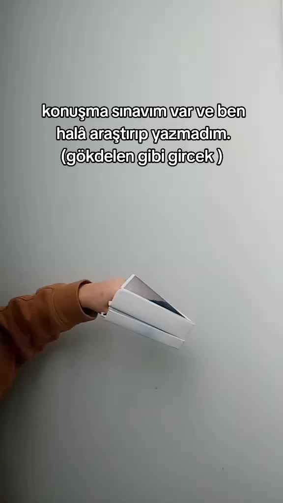 @hii<31🤫🧏
