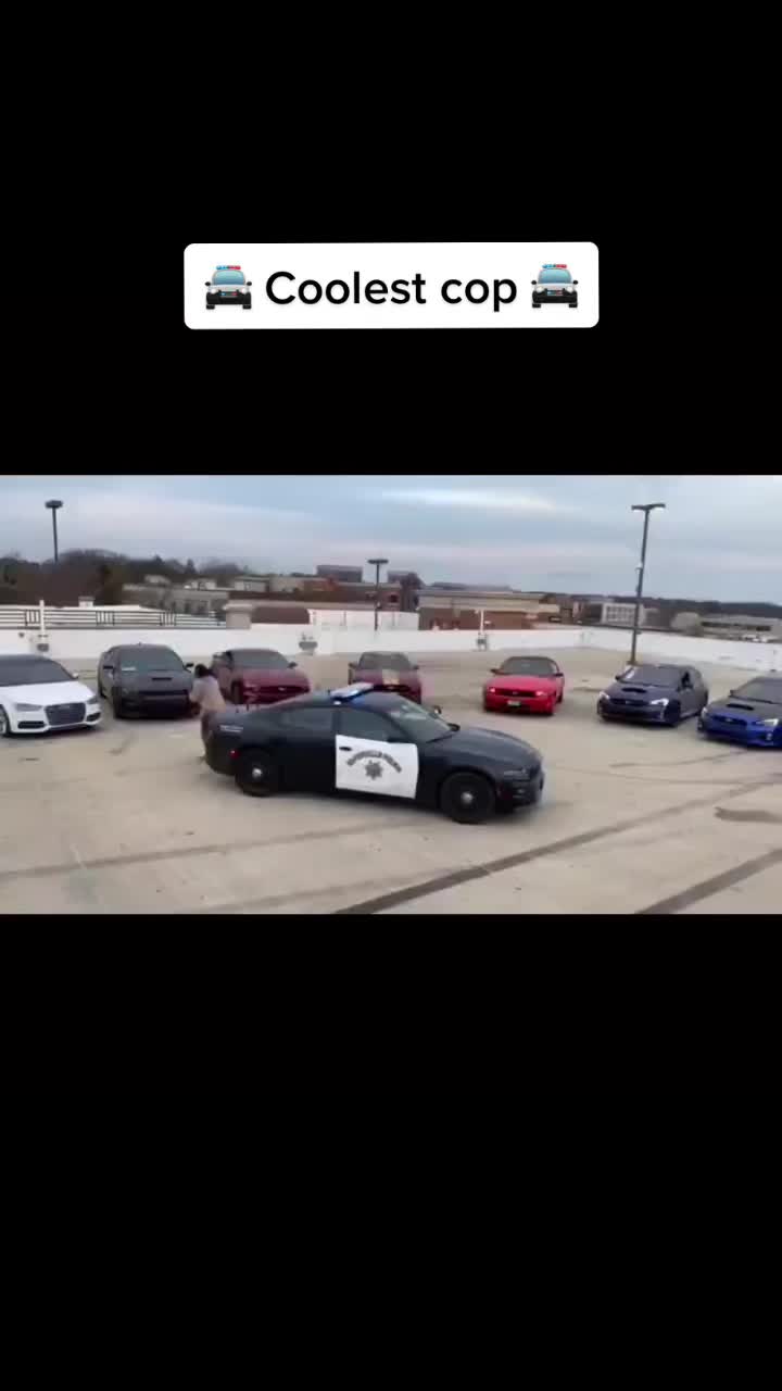 @AJ🥔🏎️
