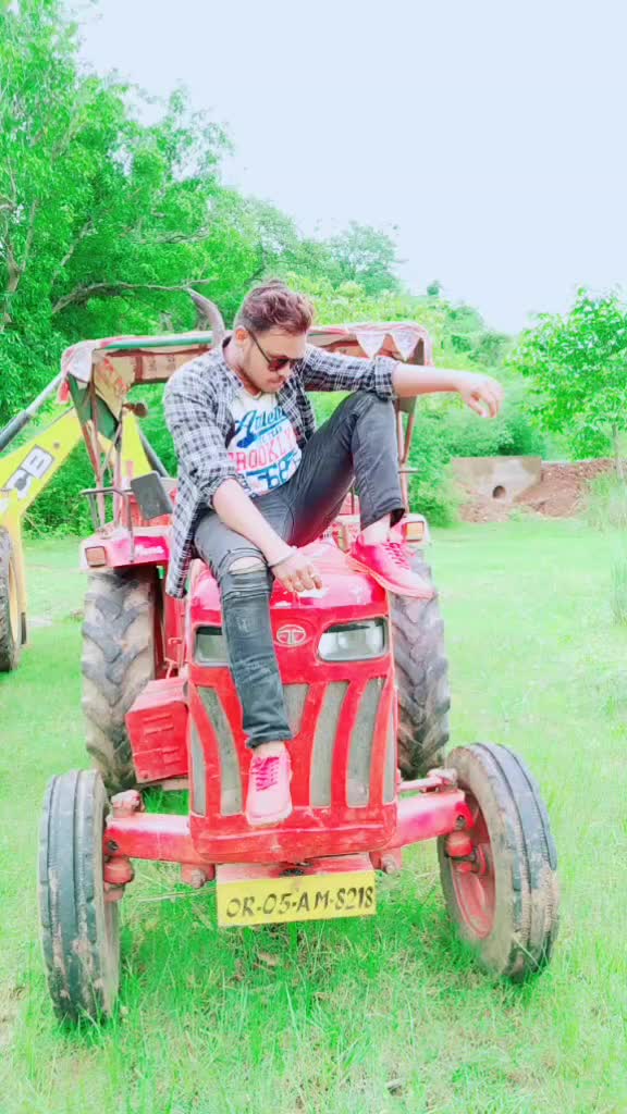 @Mr_Sayan