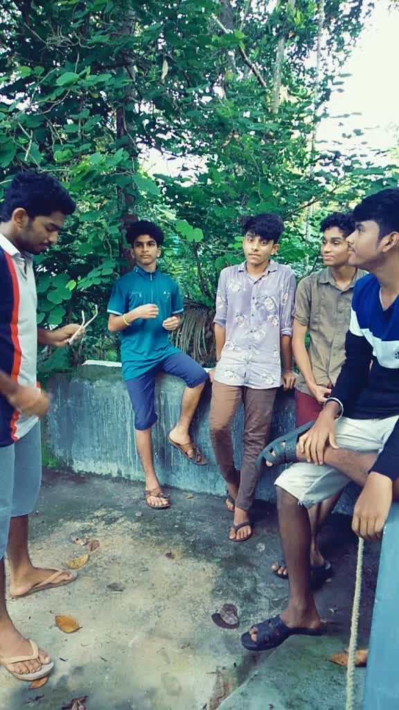 @Adakka kootam