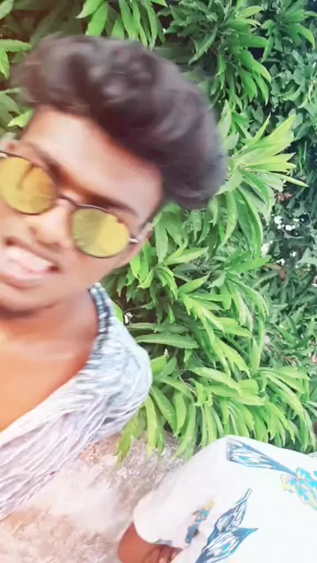 @Ni_Th_in_Yo_Bz