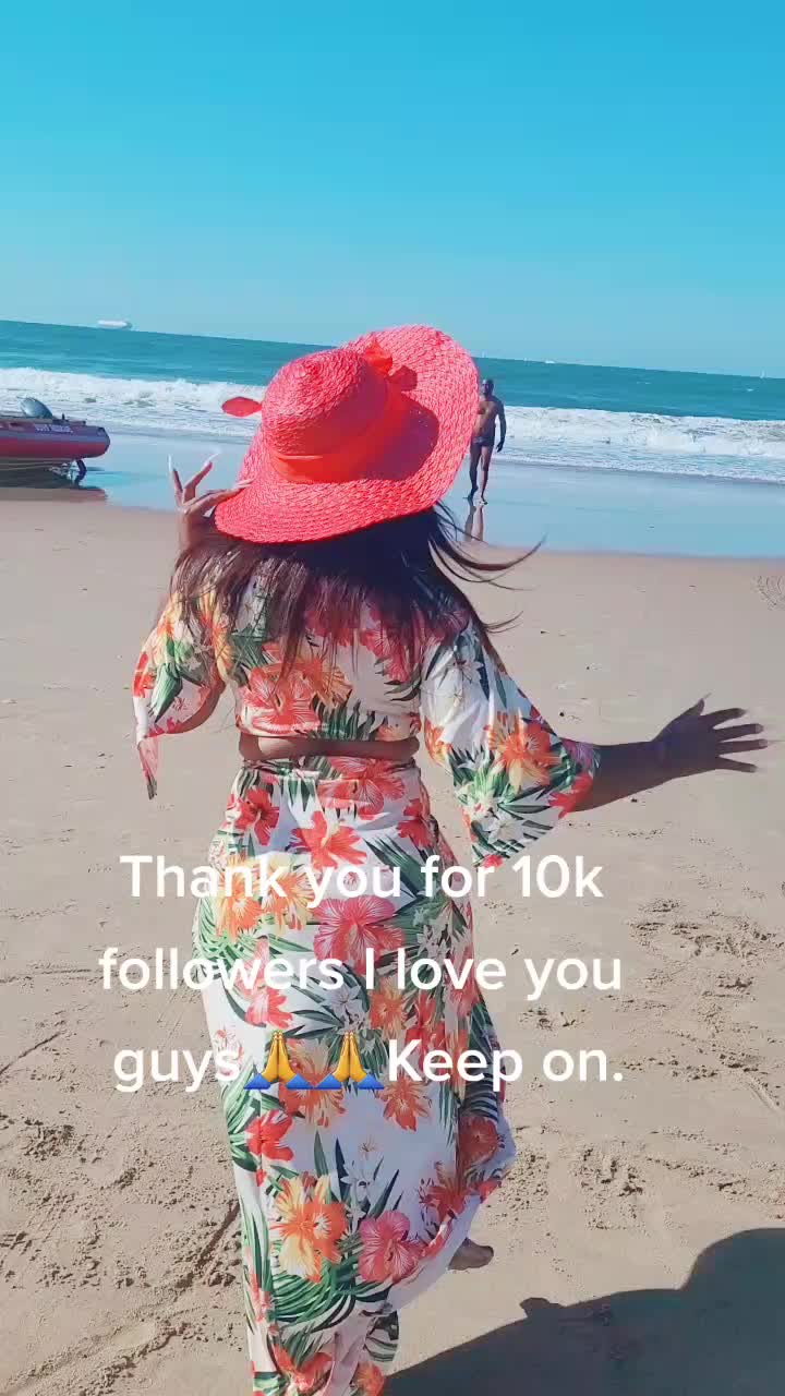@Dee