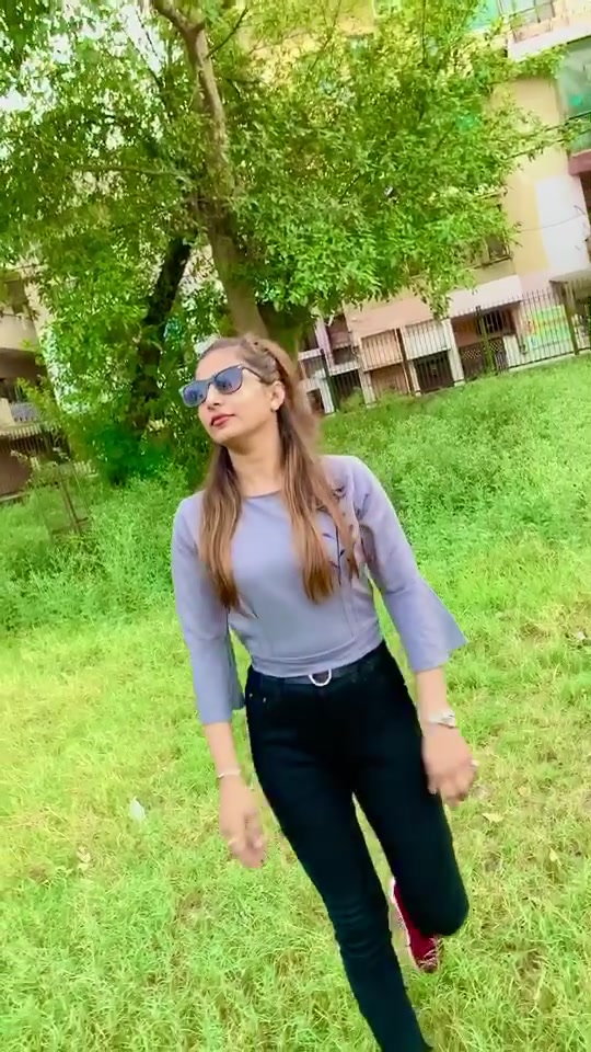 @M E E N U✅