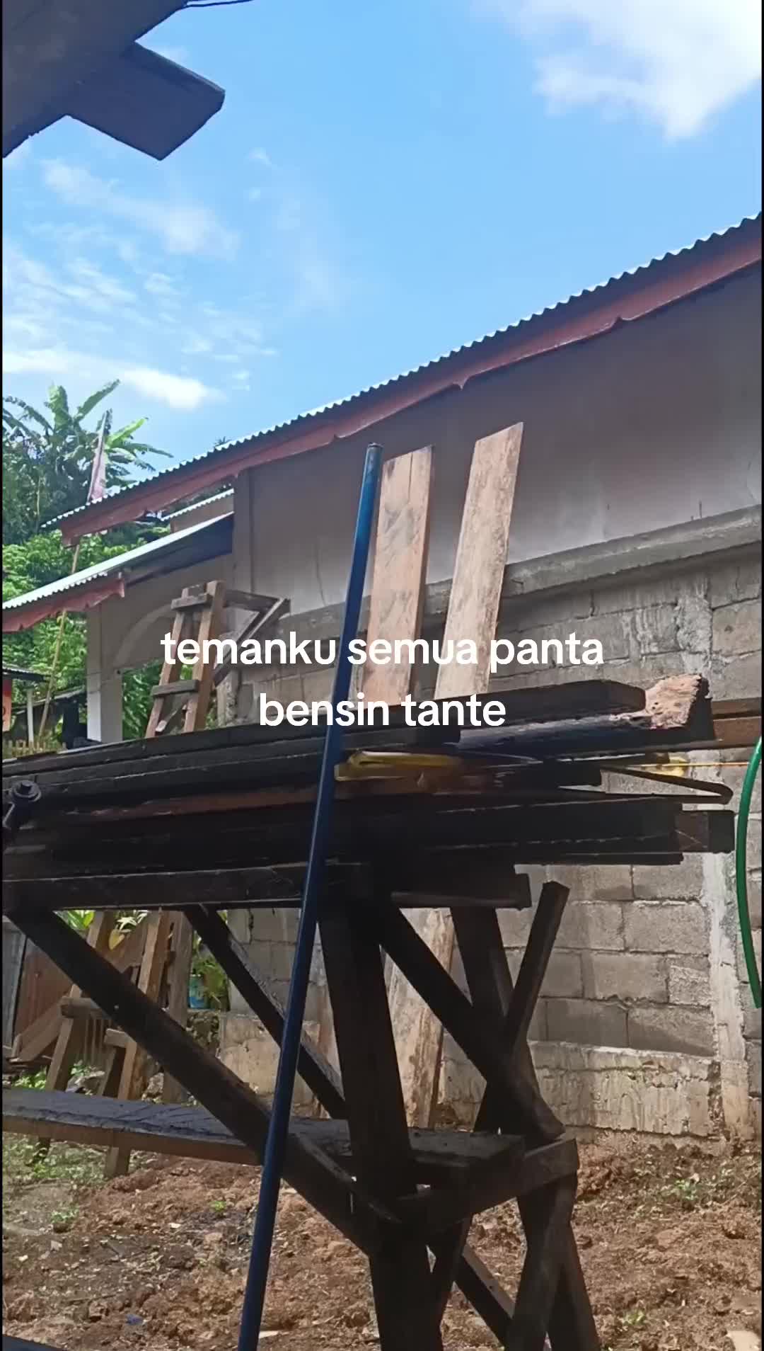@lopz0102.