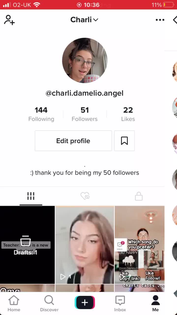 @Charli