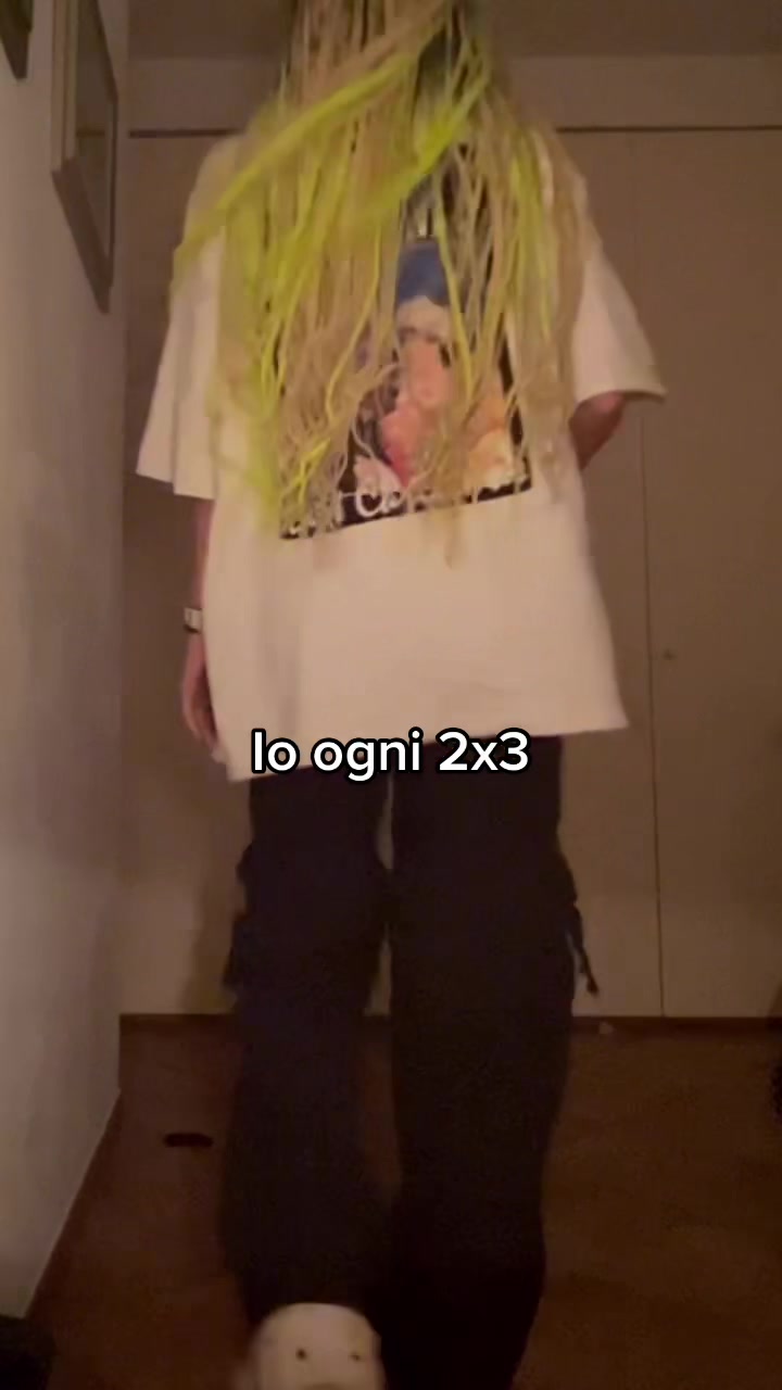 @roryy