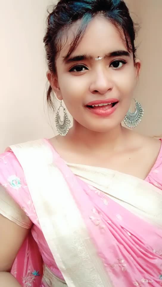 @👑Anamika Barman👑