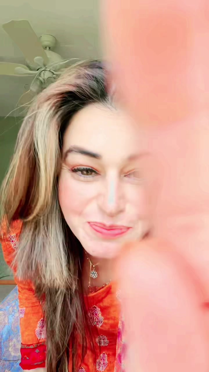@Nainna🇵🇰🇺🇸