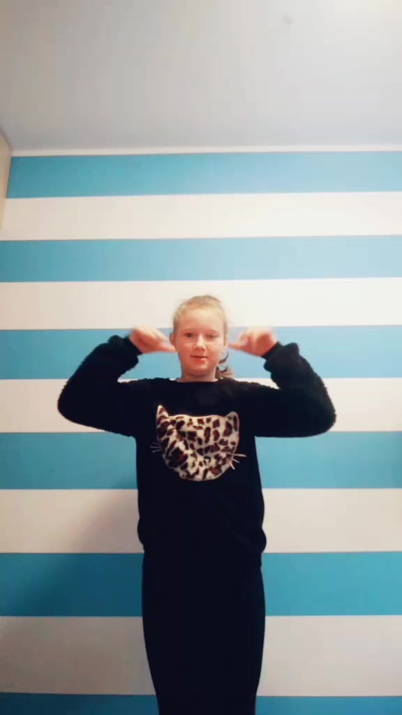@Kornel_korona