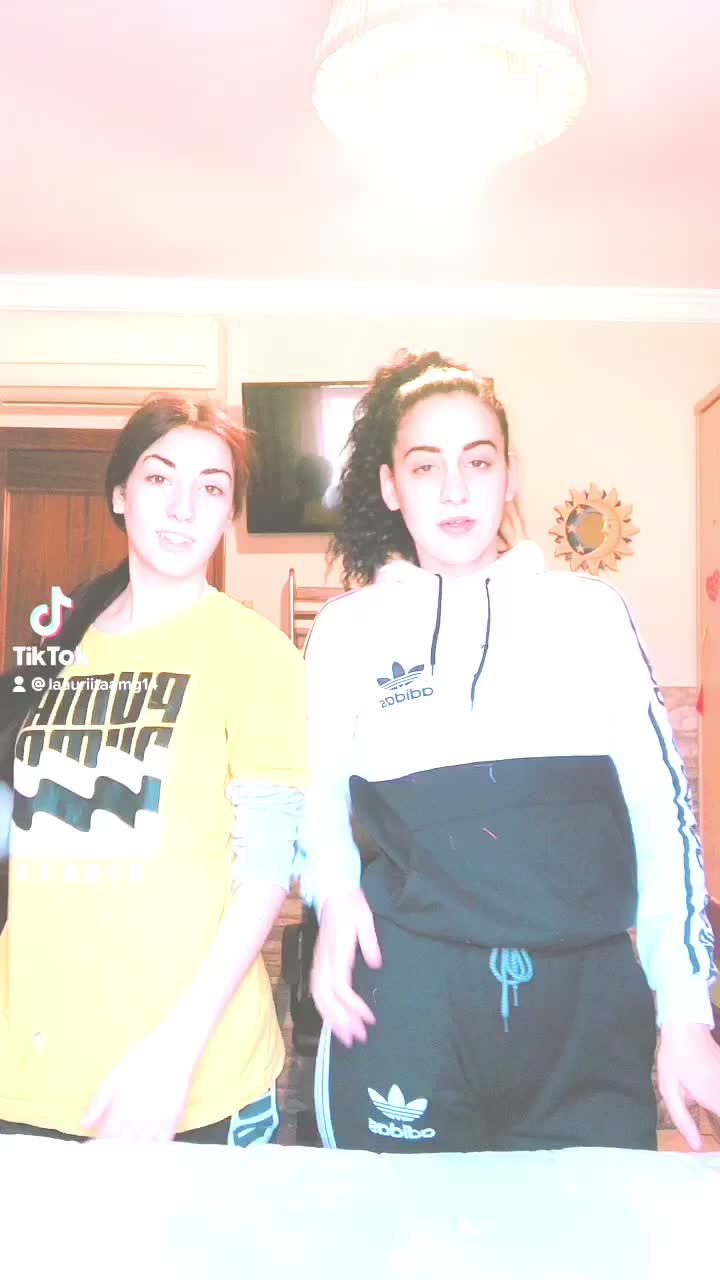 @laauriitaamg14