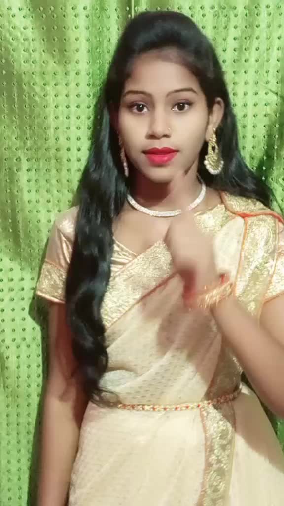 @🥰_Meenakshi_🥰