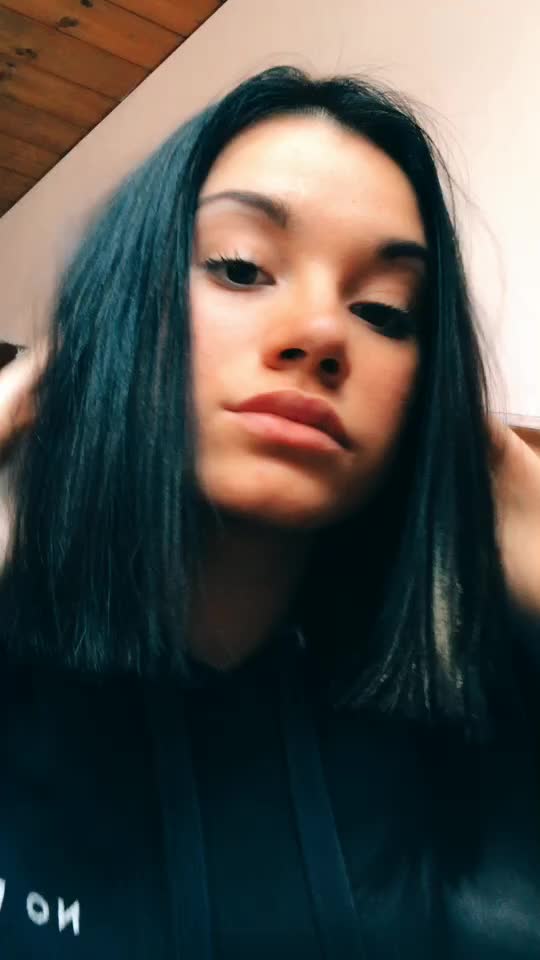 @❌
