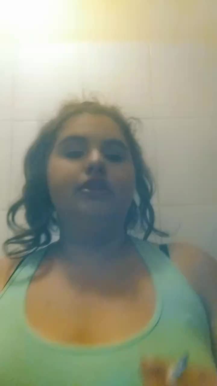 @Angelina Wolf
