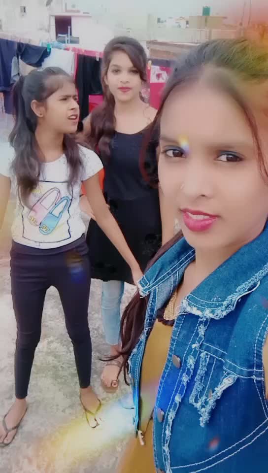 @Nisha_Chandni_Nidhi