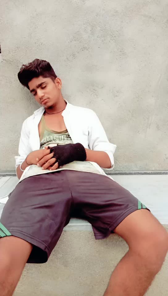 @😍😘Mr Deu Banna👈💪