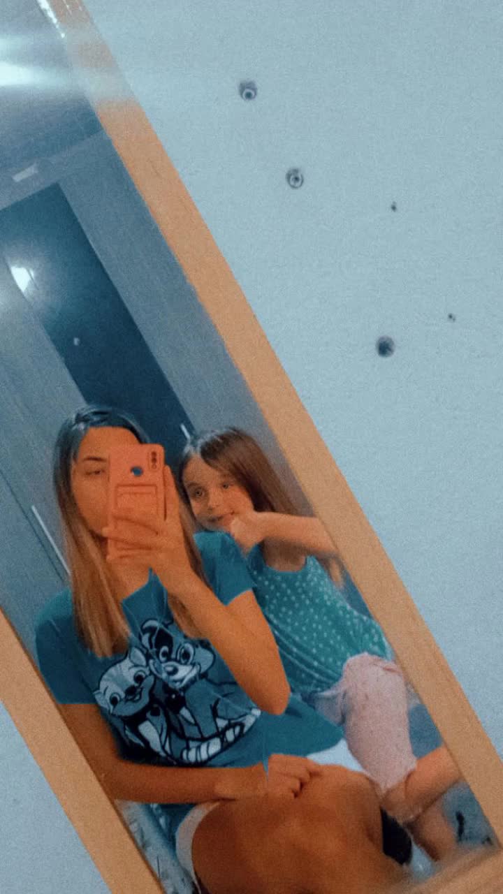 @Julia Vitória