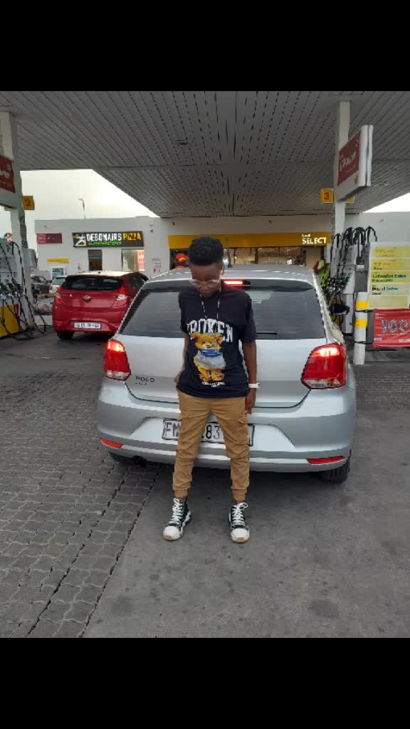 @Loocky