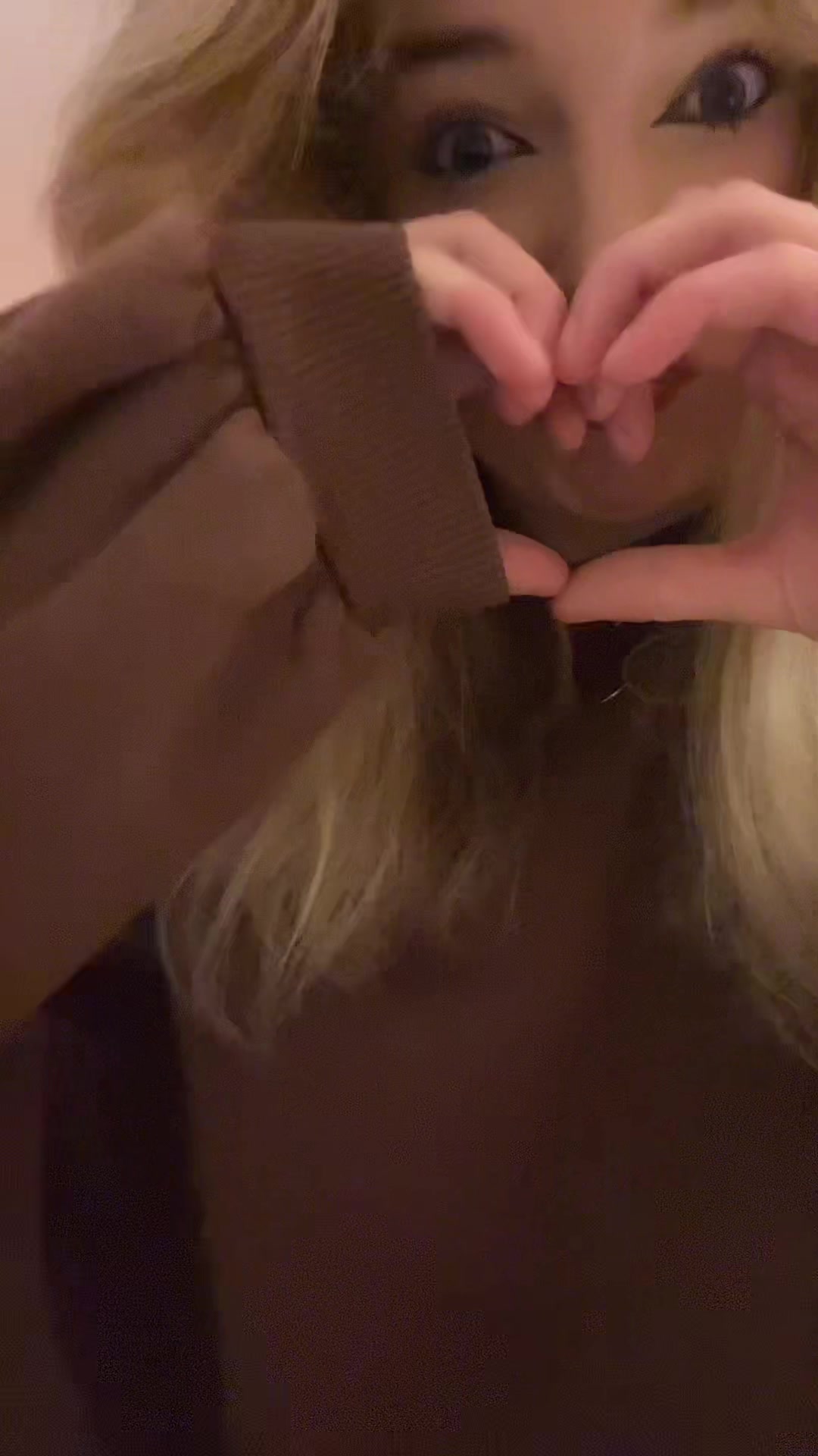 @M4RY