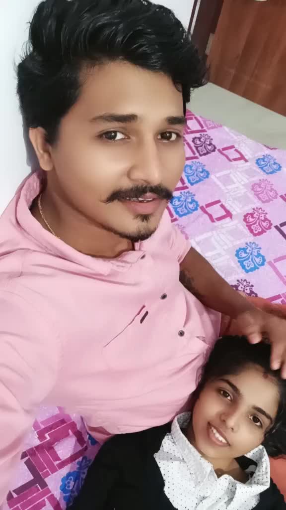 @ponnuZ