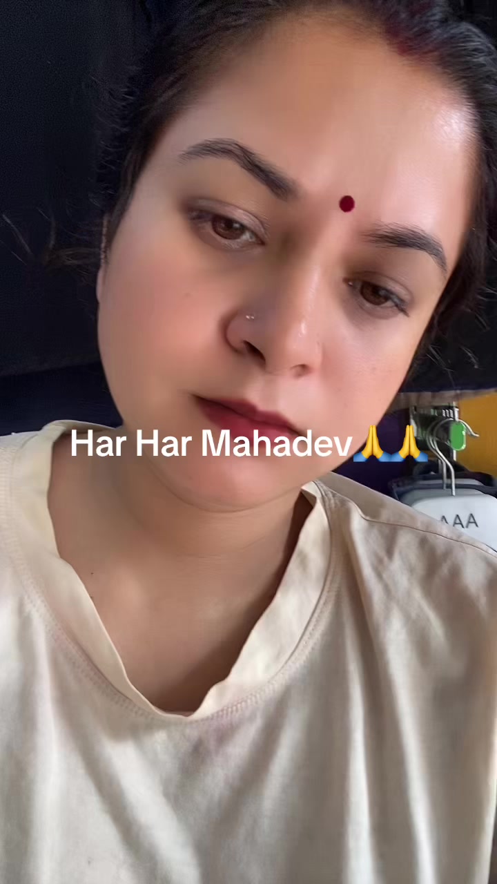 @Radhika creation 🦋