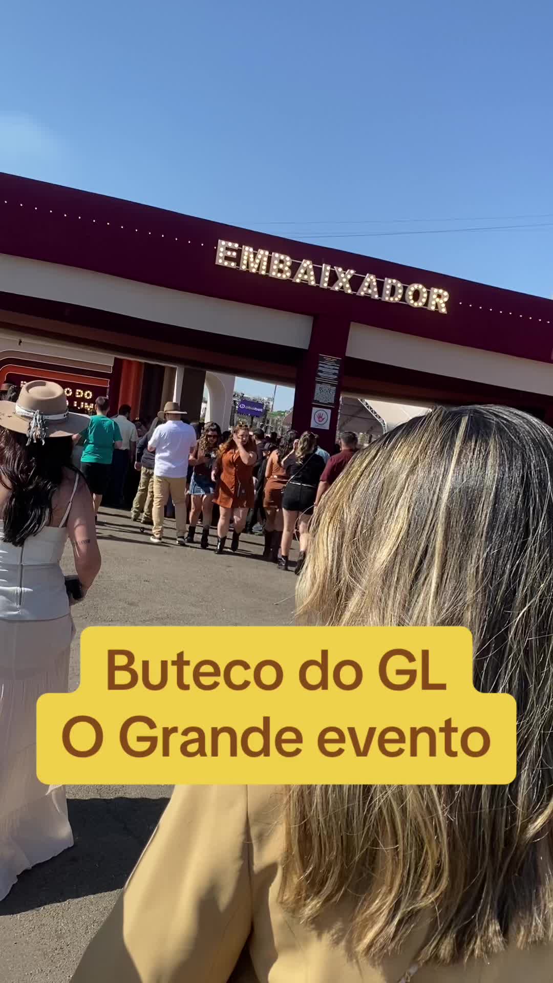 @Natyh Moreira