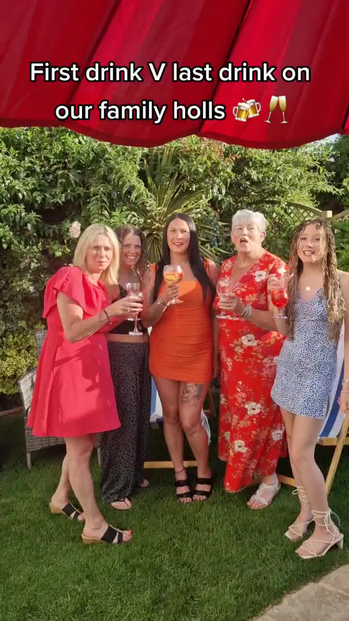@Claire Szczesny
