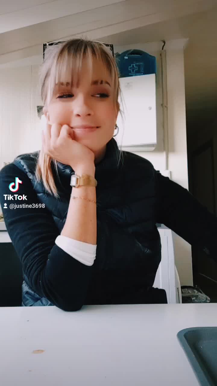 @Justine .f