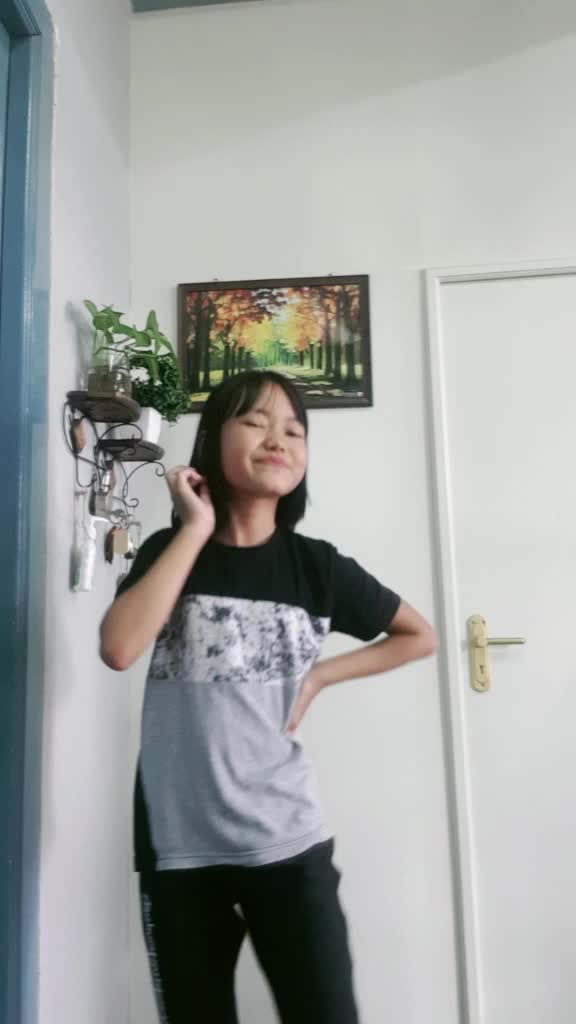 @LalhmingsangiSailo👸