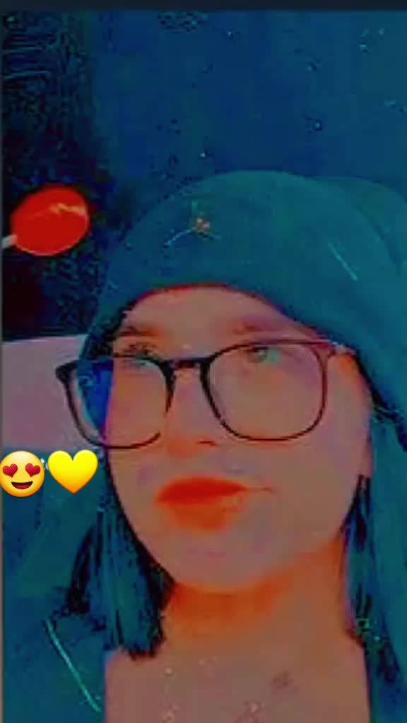 @ĐØMÊŁÏPĂ🍭💛