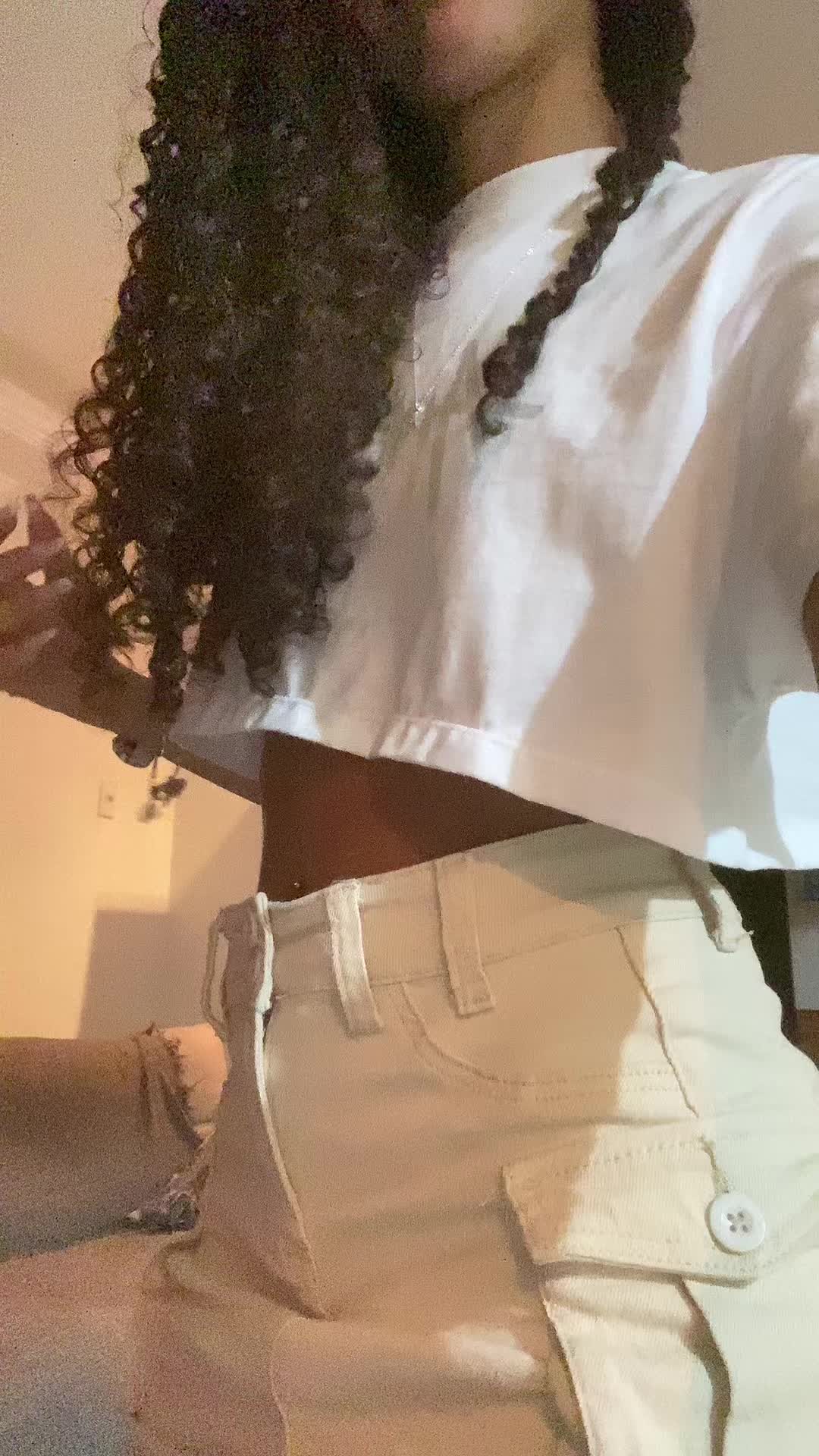 @Ana