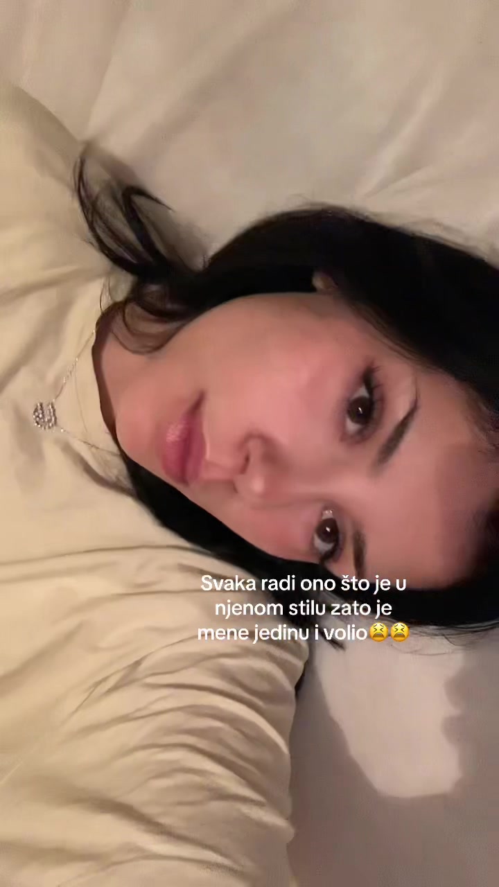 @hanozazzha