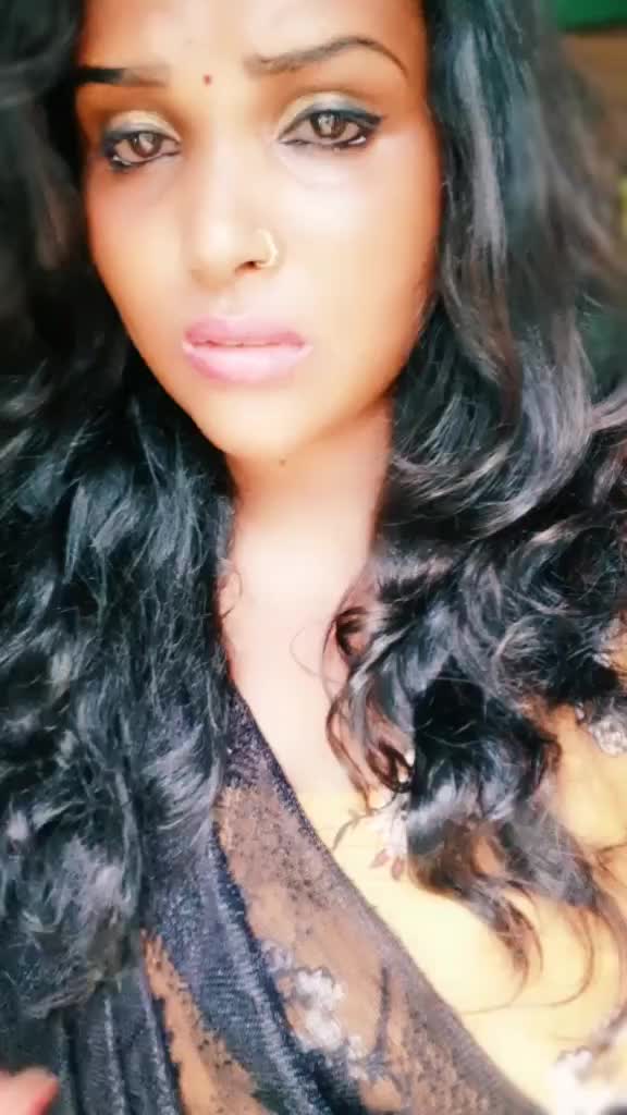 @Dency sheril 👸🙏...