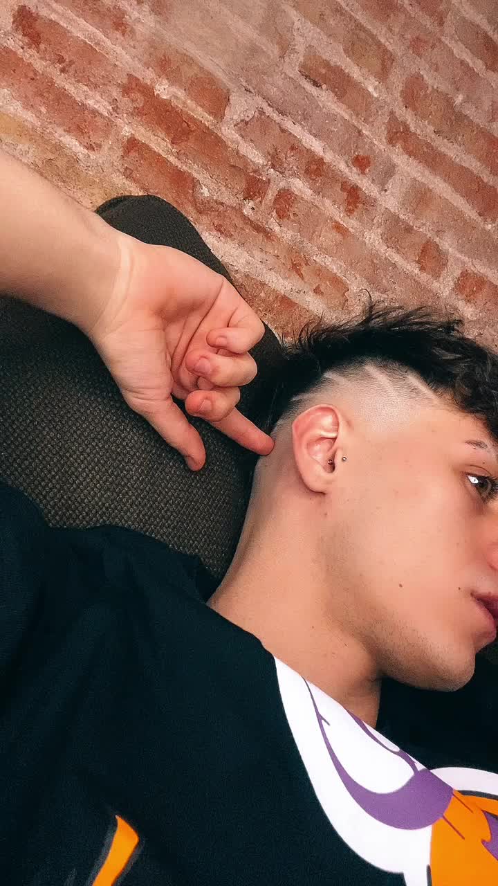 @costicosti00