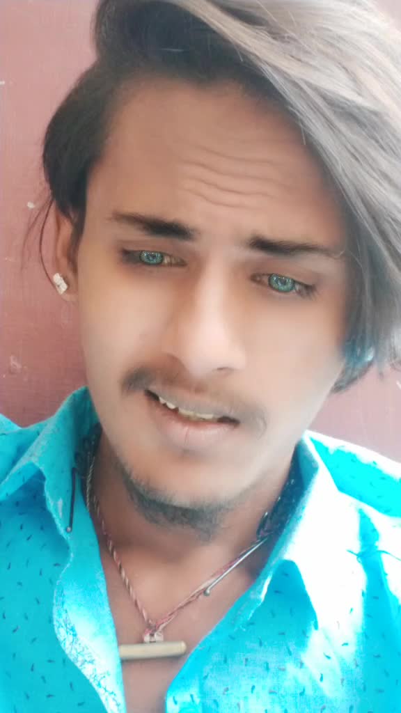 @😋Rãvi 😉