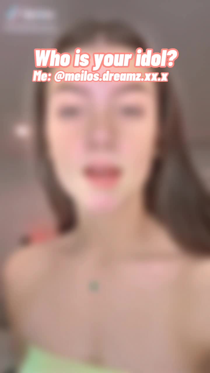 @QUEEN FOLLOWS!
