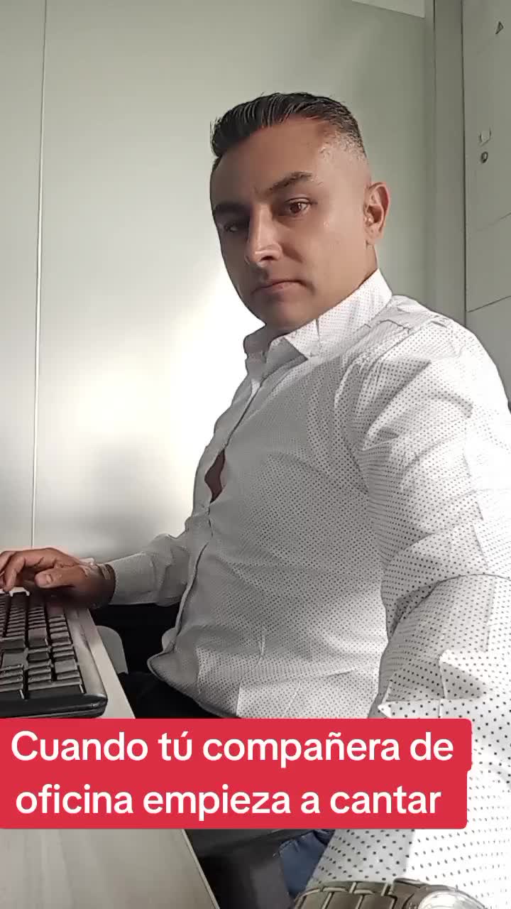 @AXEL VELA
