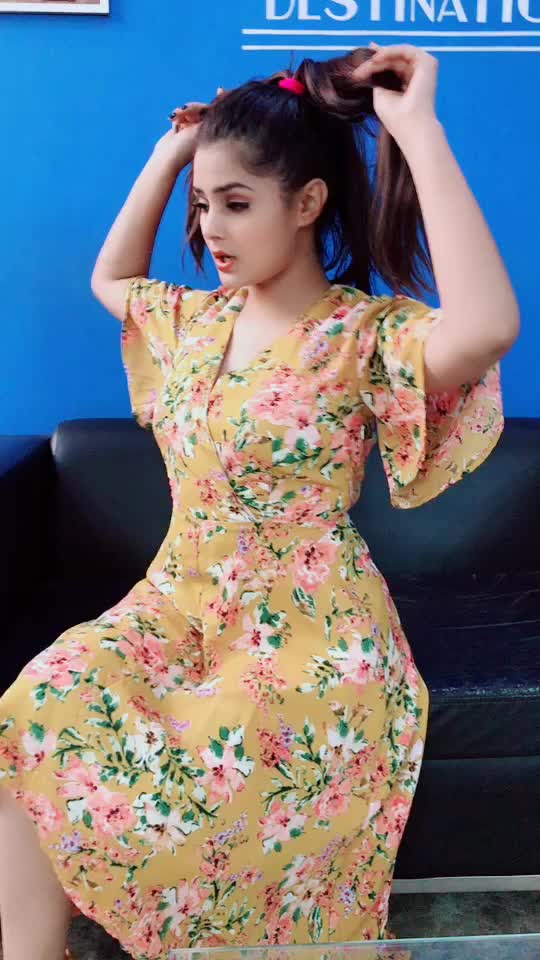@👑Pragati👑