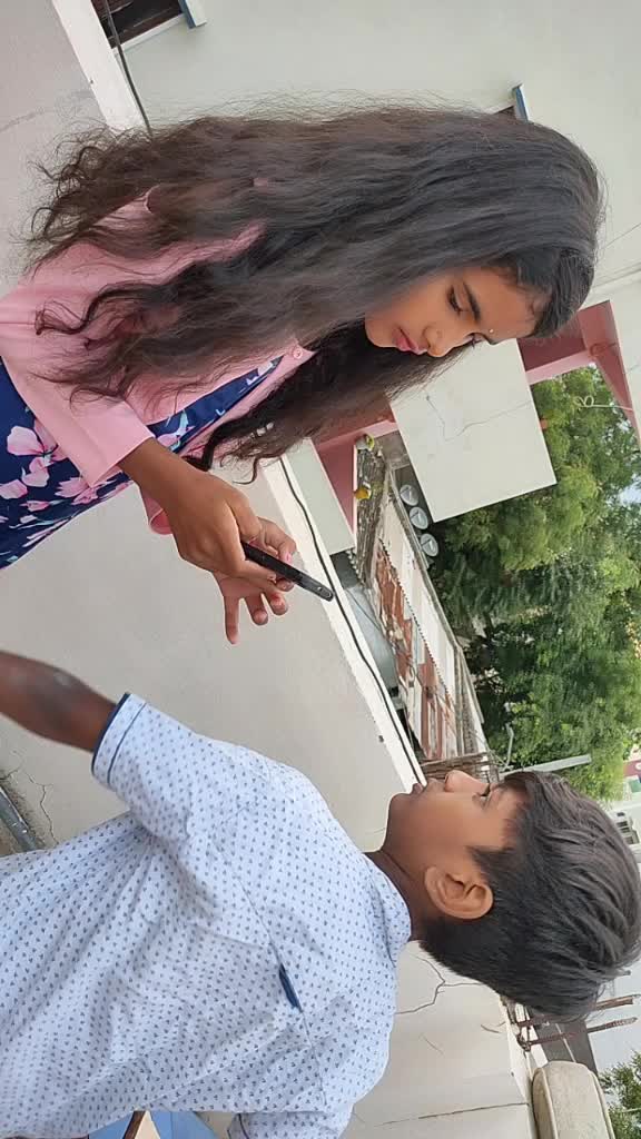 @smrithika-venni❤🖤