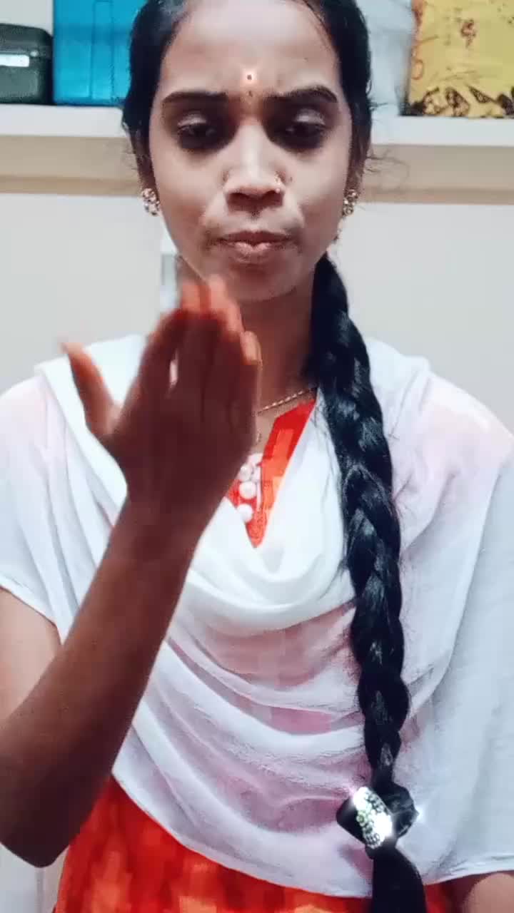 @Ramya🖤