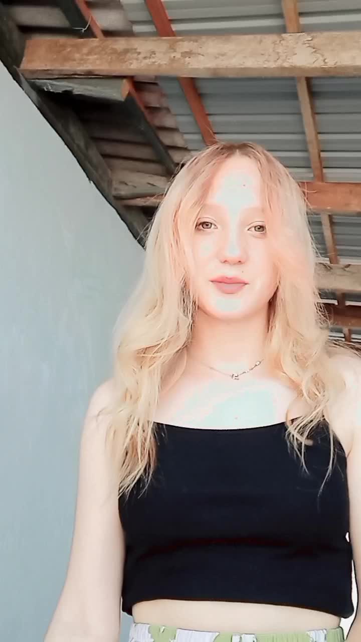 @viku_sik015