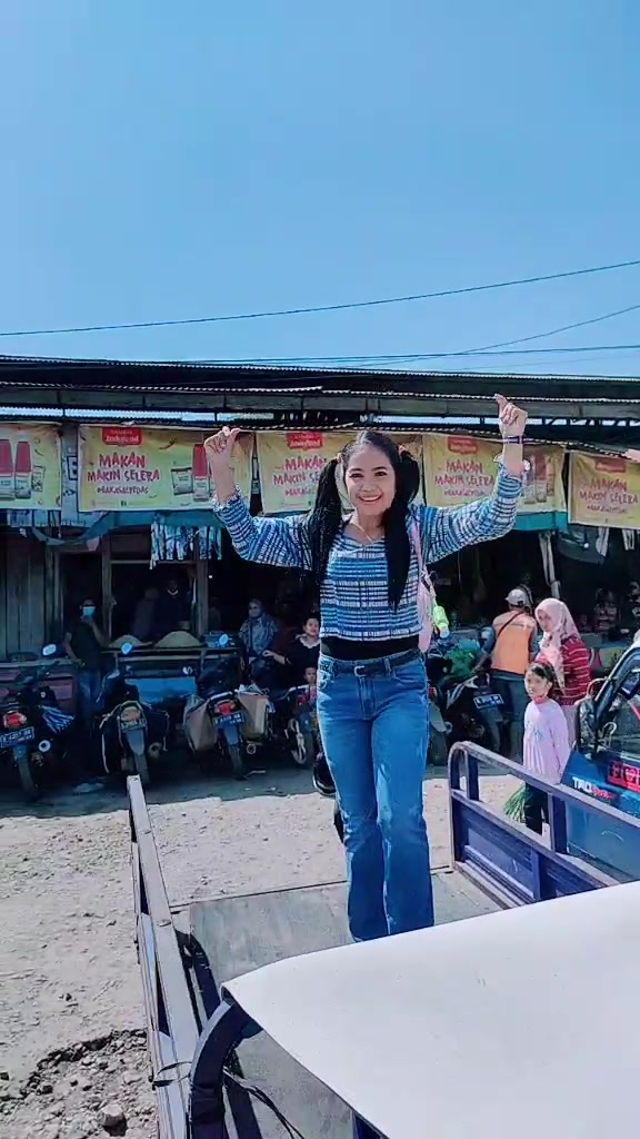 @SeptiKurniawan💃