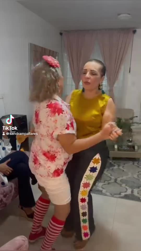 @Sandra Pallares